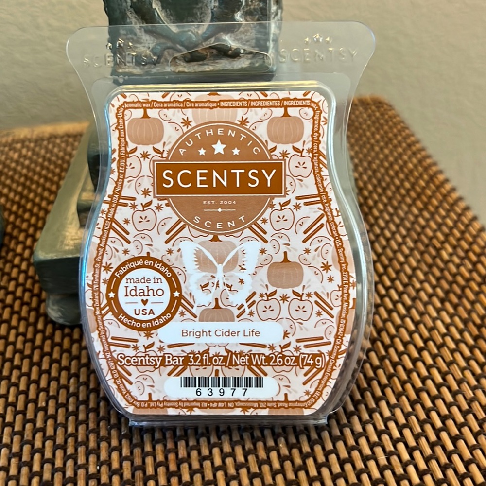 Scentsy - Bright Cider Life Bar
